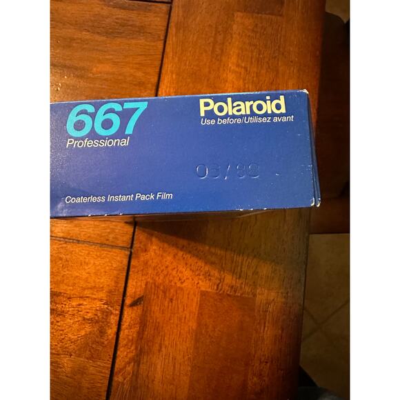 Vintage Polaroid 667 Film Sealed Box Expired June 1988 - Picture 3 of 7